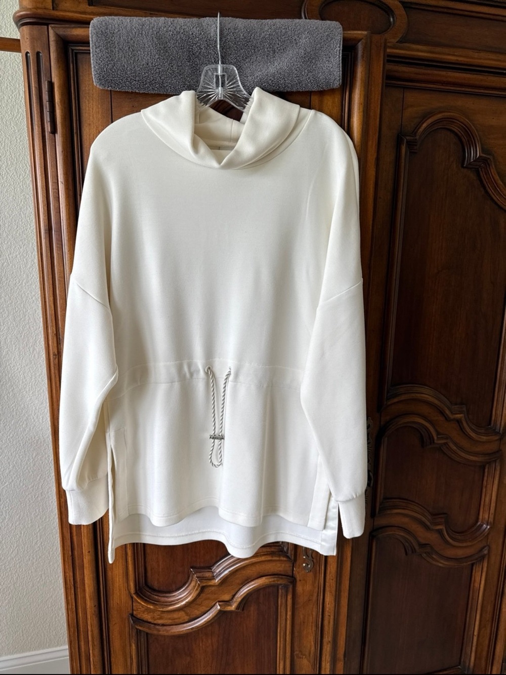 Varley Freya Sweat Pullover Eggnog Drawstring Waist Size Large